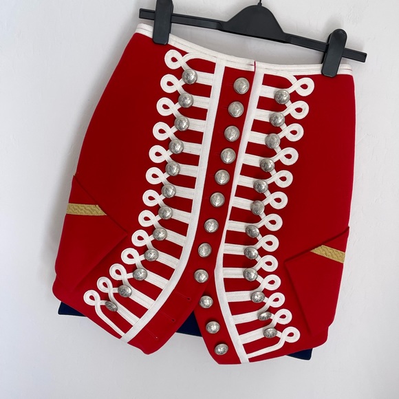 BURBERRY Ladies Wool Ceremonial Skirt In Military Red Sz 6 NWT - Picture 8 of 10